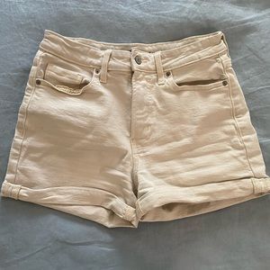 Old Navy Boyfriend Jean Shorts